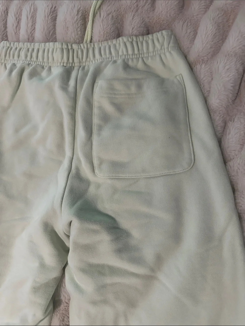 Alo Yoga Womens Mint Cream Cozy Sweatpants - Soft Drawstring Bottoms